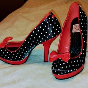 Pinup couture shoes